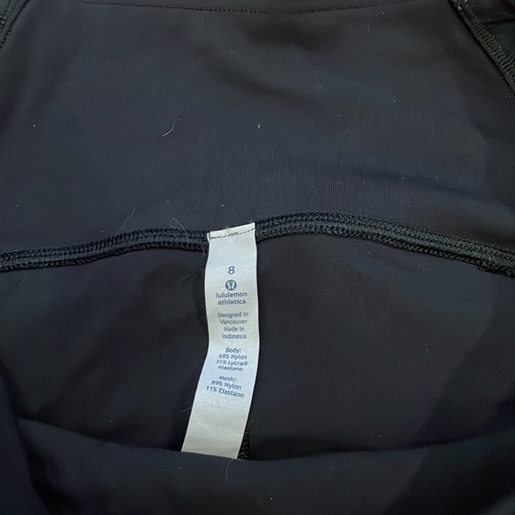 Black Lululemon Train Times High Rise Crop 21” - Picture 4 of 5